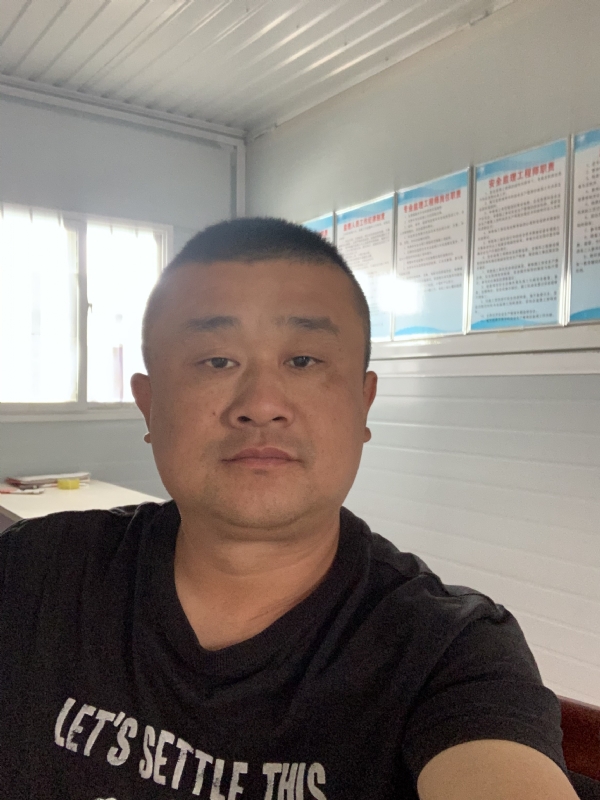 丘山??的第一张照片--呼和浩特相亲服务中心