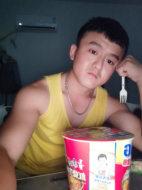 飞飞的第二张照片--呼和浩特相亲服务中心