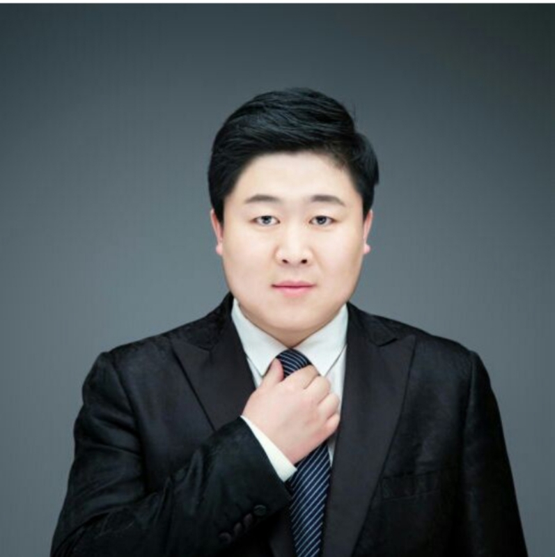 迷途小书童的第一张照片--呼和浩特相亲服务中心