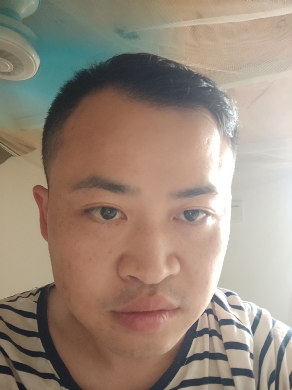 一切随缘的第一张照片--呼和浩特相亲服务中心