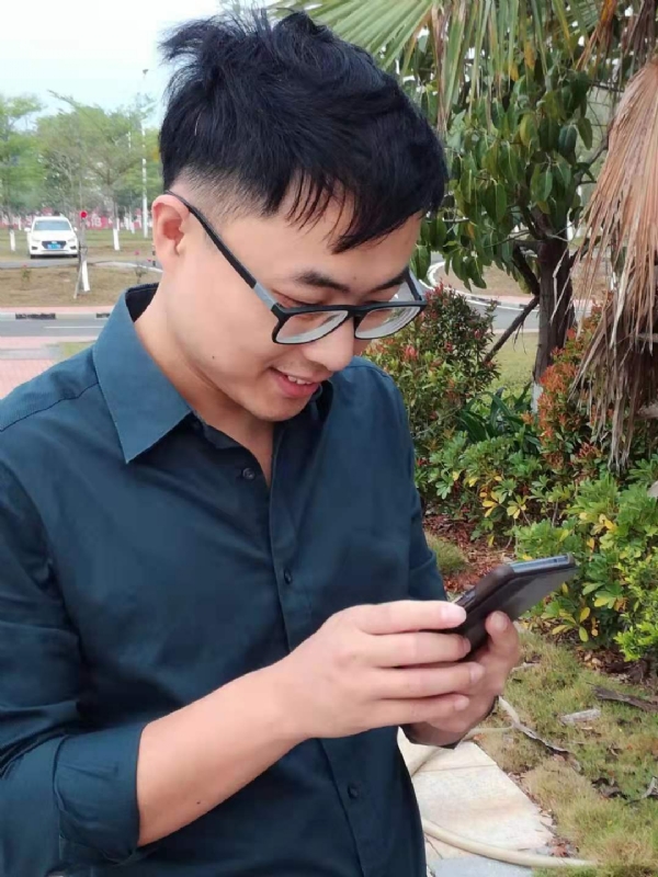 鼠王子的第一张照片--呼和浩特相亲服务中心