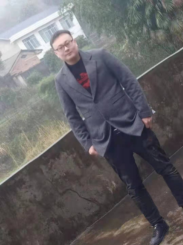 冰城的第一张照片--呼和浩特相亲服务中心