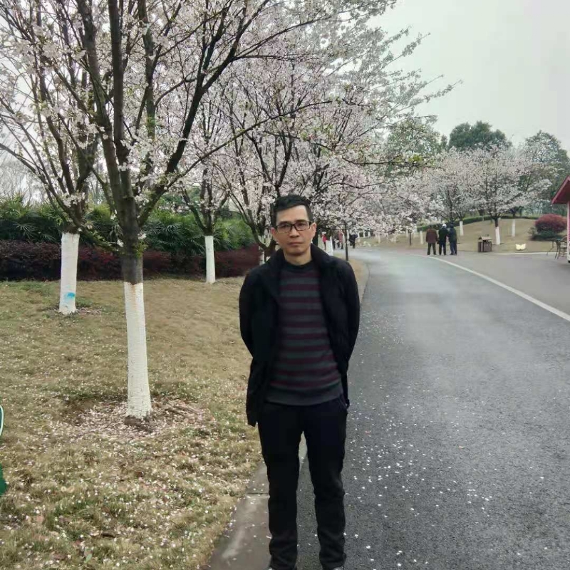 痴心爱人的第一张照片--呼和浩特相亲服务中心