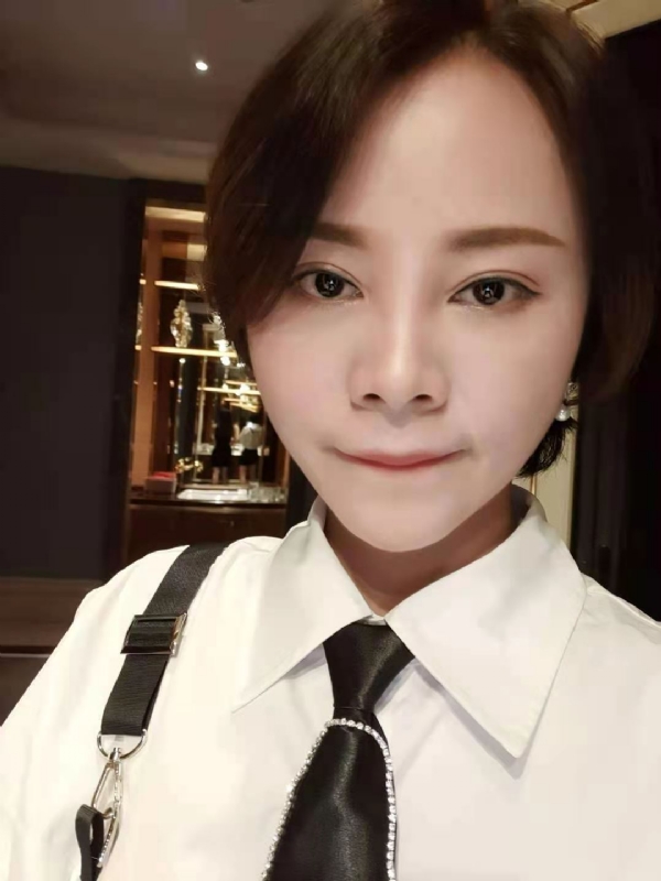 只为一人的第一张照片--呼和浩特相亲服务中心