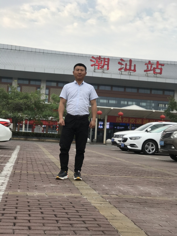 健华的第三张照片--呼和浩特相亲服务中心