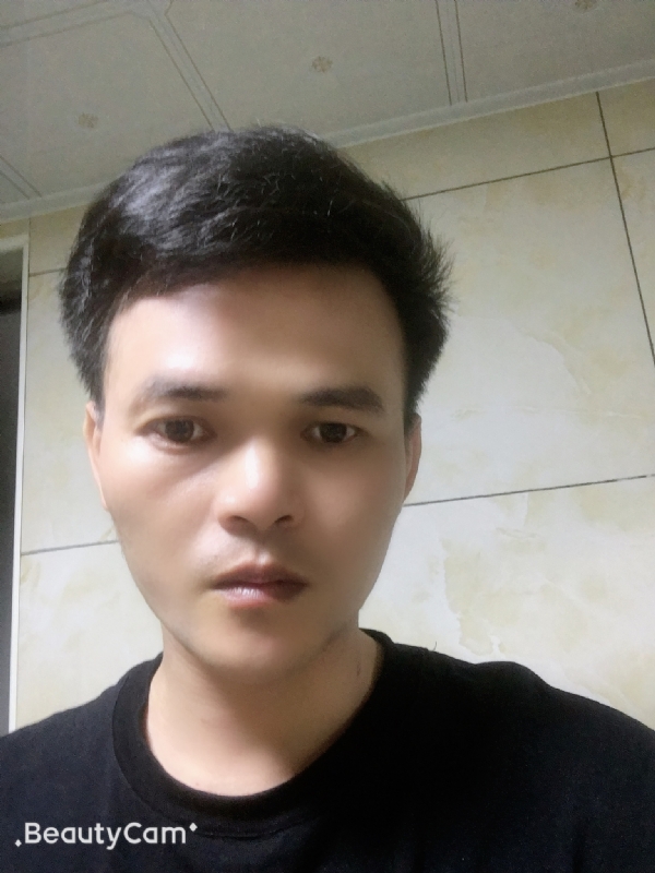 四少的第一张照片--呼和浩特相亲服务中心