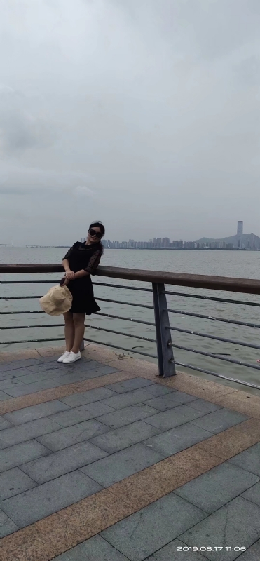 清秋的第一张照片--呼和浩特相亲服务中心