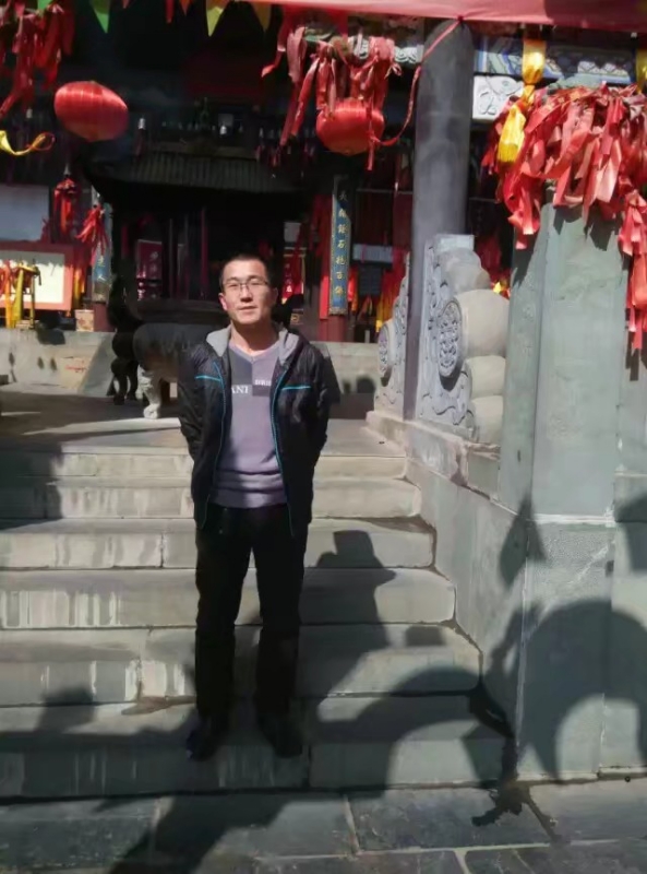 淡然的第一张照片--呼和浩特相亲服务中心