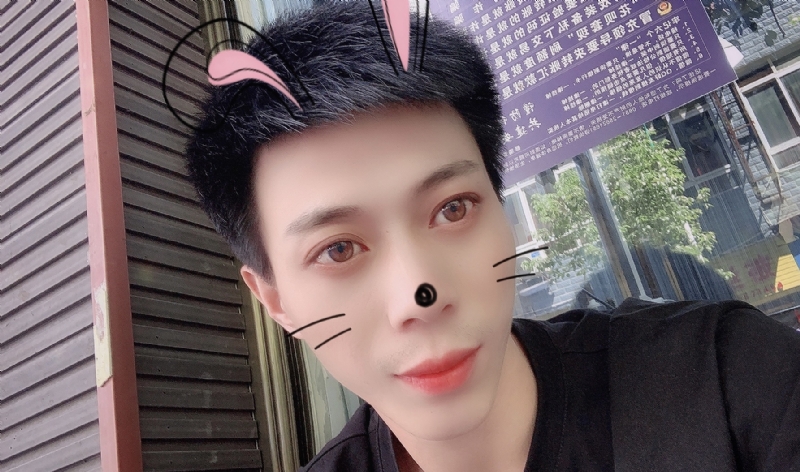 酒伴你的第一张照片--呼和浩特相亲服务中心