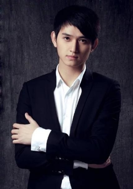 夏天的第一张照片--呼和浩特相亲服务中心