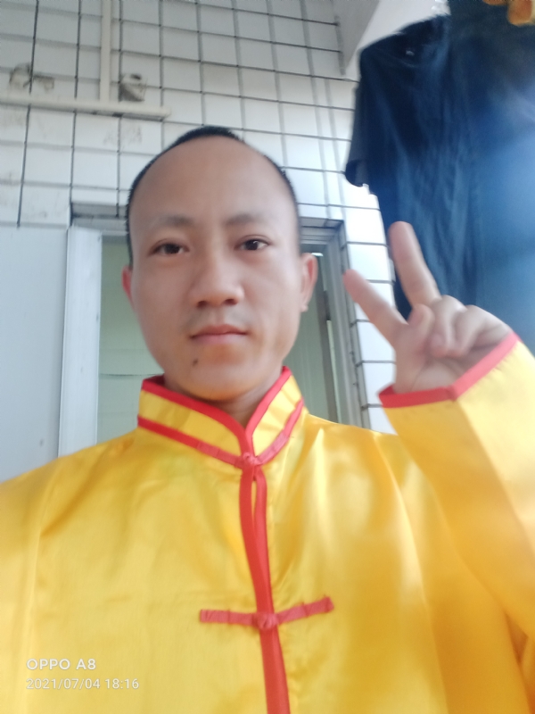 宋福军的第二张照片--呼和浩特相亲服务中心