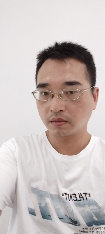 辉哥的第一张照片--呼和浩特相亲服务中心