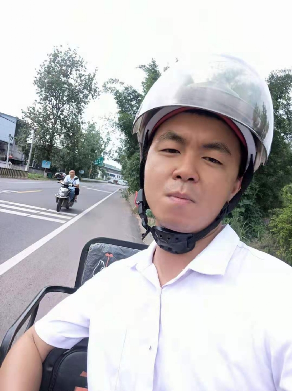 紧张死了的第一张照片--呼和浩特相亲服务中心