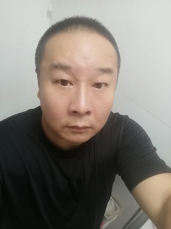 一束光的第一张照片--呼和浩特相亲服务中心