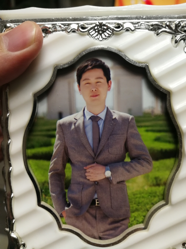 蓝色经典的第一张照片--呼和浩特相亲服务中心