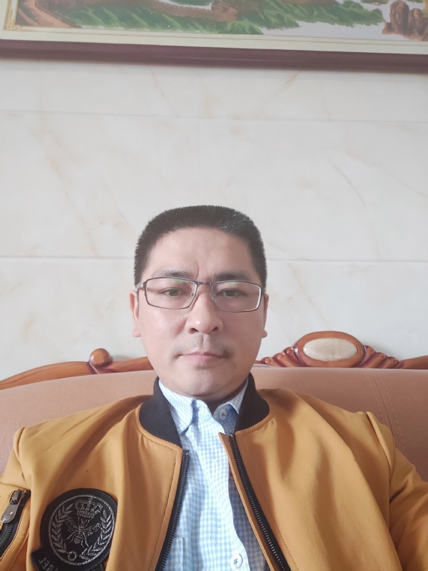 龙行天下的第一张照片--呼和浩特相亲服务中心