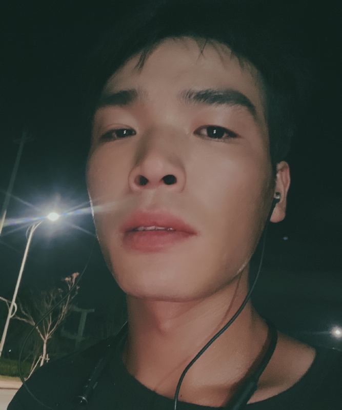 满船清梦压星河的第二张照片--呼和浩特相亲服务中心