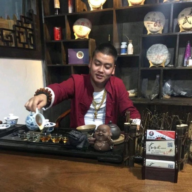 请叫我金爷的第一张照片--呼和浩特相亲服务中心