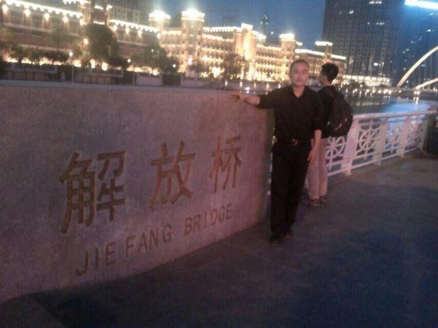 海阔天空的第一张照片--呼和浩特相亲服务中心