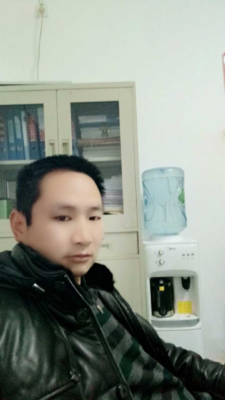 蓝色棒棒糖的第一张照片--呼和浩特相亲服务中心