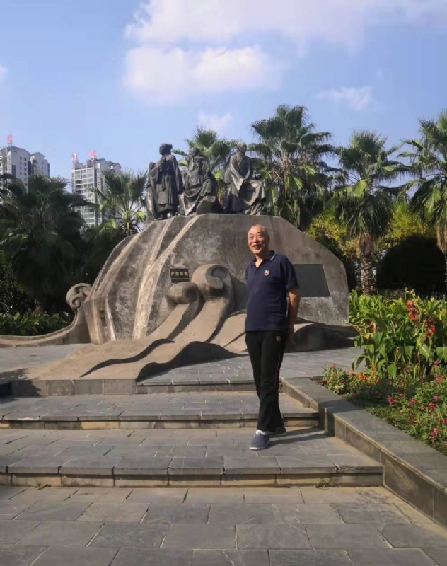 笨笨男的第一张照片--呼和浩特相亲服务中心