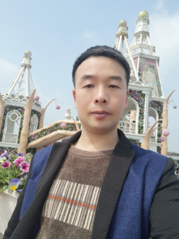 黎明的天空的第一张照片--呼和浩特相亲服务中心