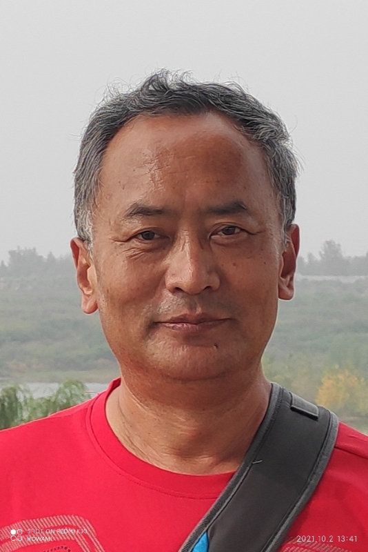 与你同行的第一张照片--呼和浩特相亲服务中心