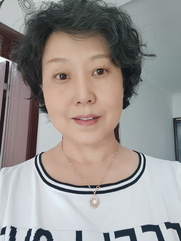 甜果的第一张照片--呼和浩特相亲服务中心