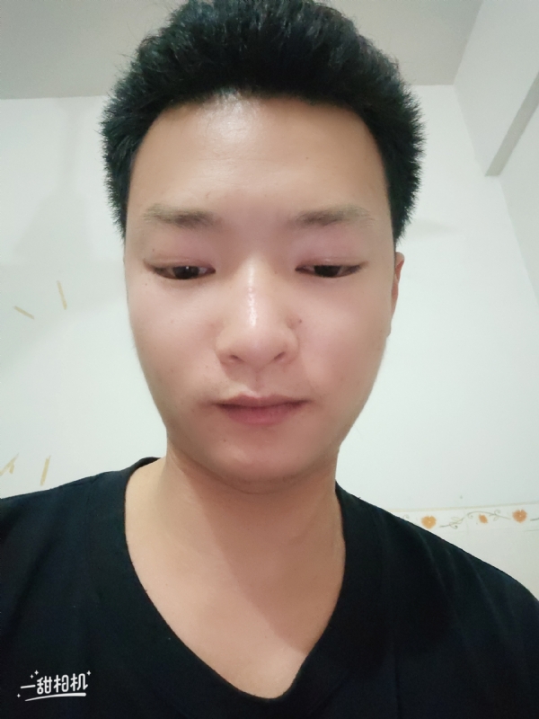 孤狼的第二张照片--呼和浩特相亲服务中心