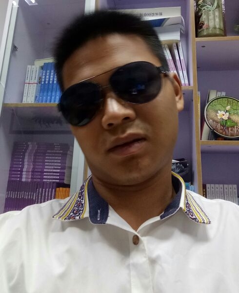 狼行天下的第一张照片--呼和浩特相亲服务中心