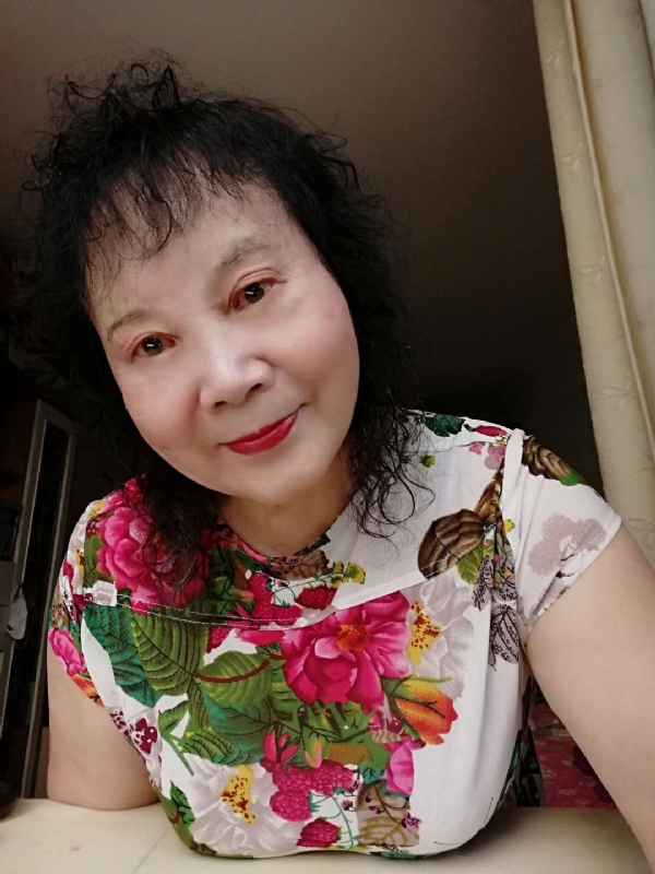 晚霞的第一张照片--呼和浩特相亲服务中心