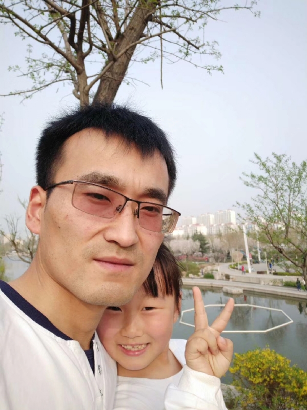 简单的幸福的第一张照片--呼和浩特相亲服务中心