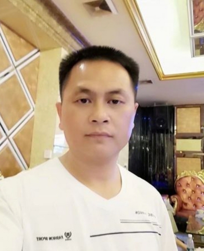 小梁的第一张照片--呼和浩特相亲服务中心