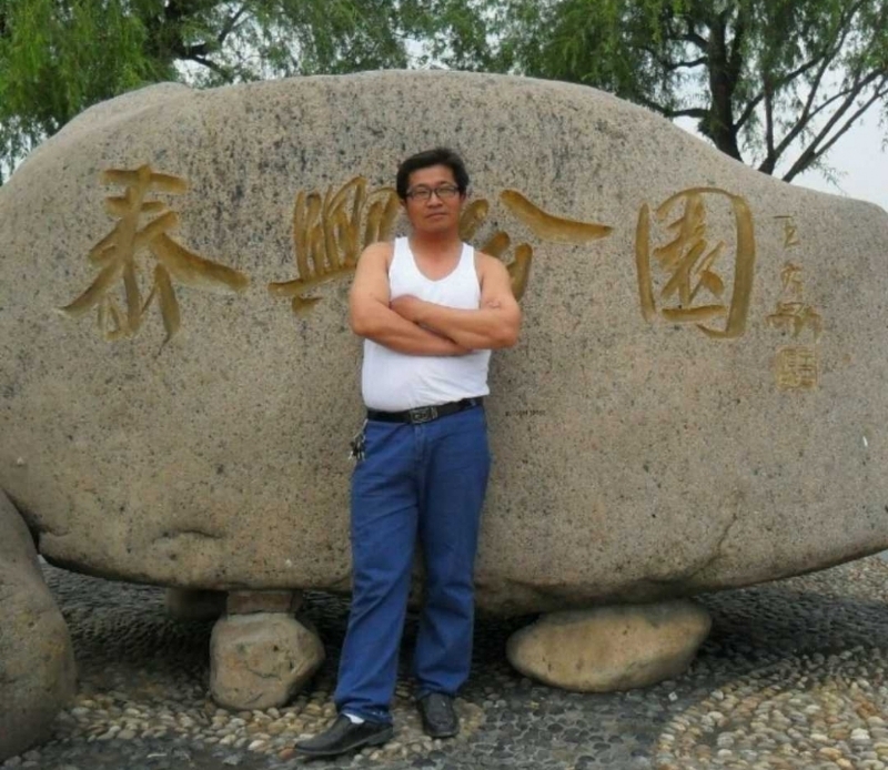 黑哥的第一张照片--呼和浩特相亲服务中心