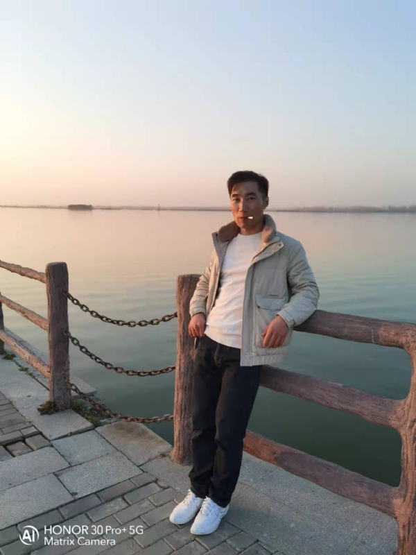 望月兔的第一张照片--呼和浩特相亲服务中心