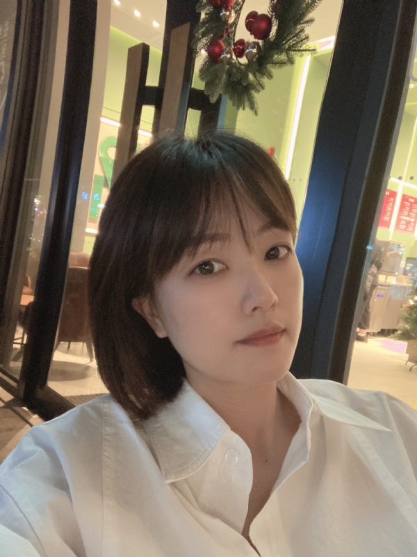 笑笑girl的第一张照片--呼和浩特相亲服务中心