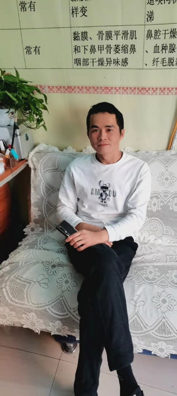 家家怡的第一张照片--呼和浩特相亲服务中心