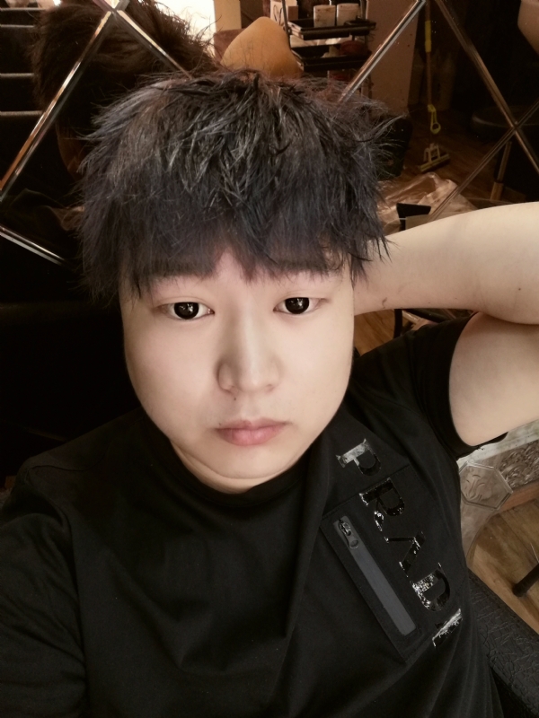 夜微凉的第一张照片--呼和浩特相亲服务中心