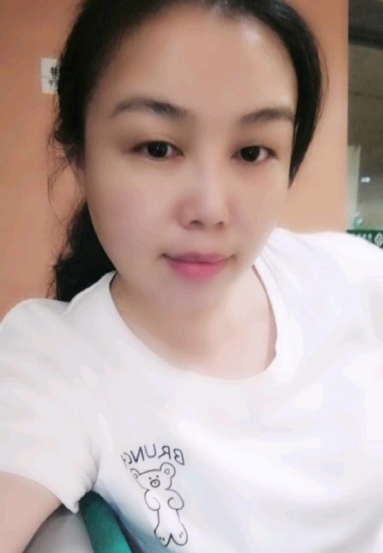 淡淡的云的第三张照片--呼和浩特相亲服务中心