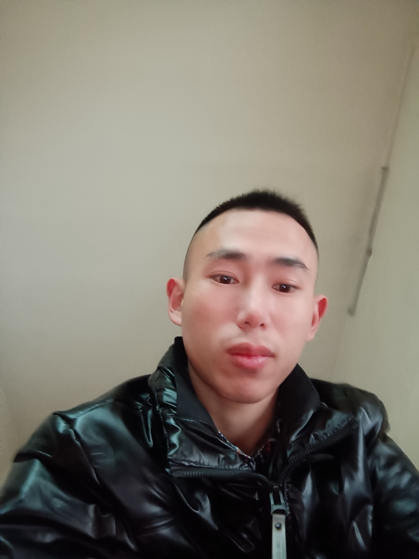 阿浩的第一张照片--呼和浩特相亲服务中心