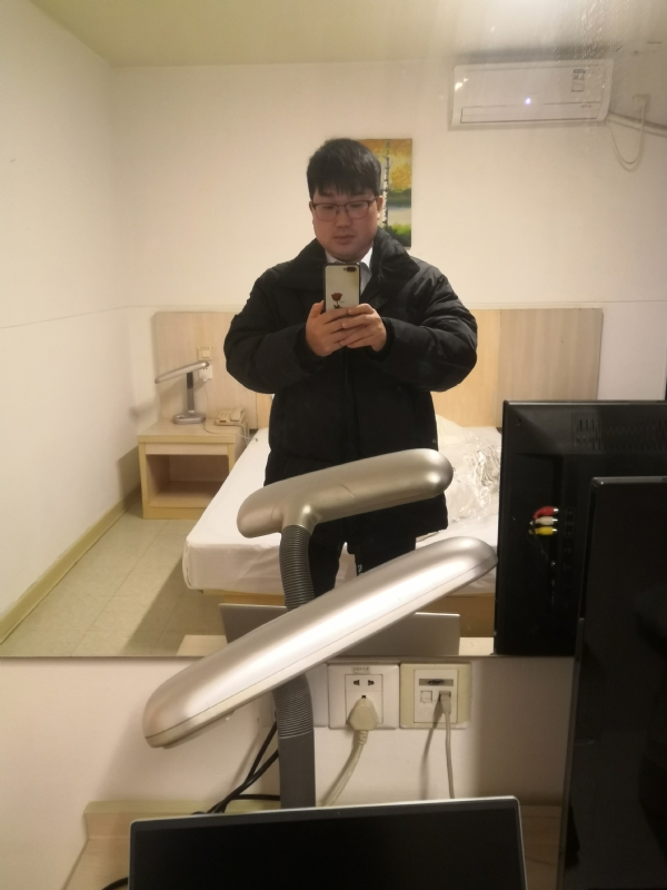 胡先生的第二张照片--呼和浩特相亲服务中心