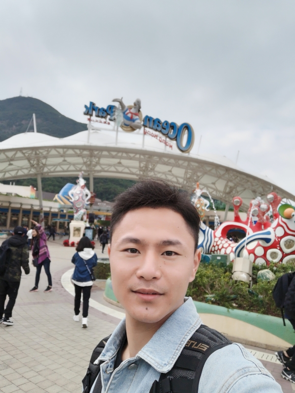 伸手摘星星的第一张照片--呼和浩特相亲服务中心