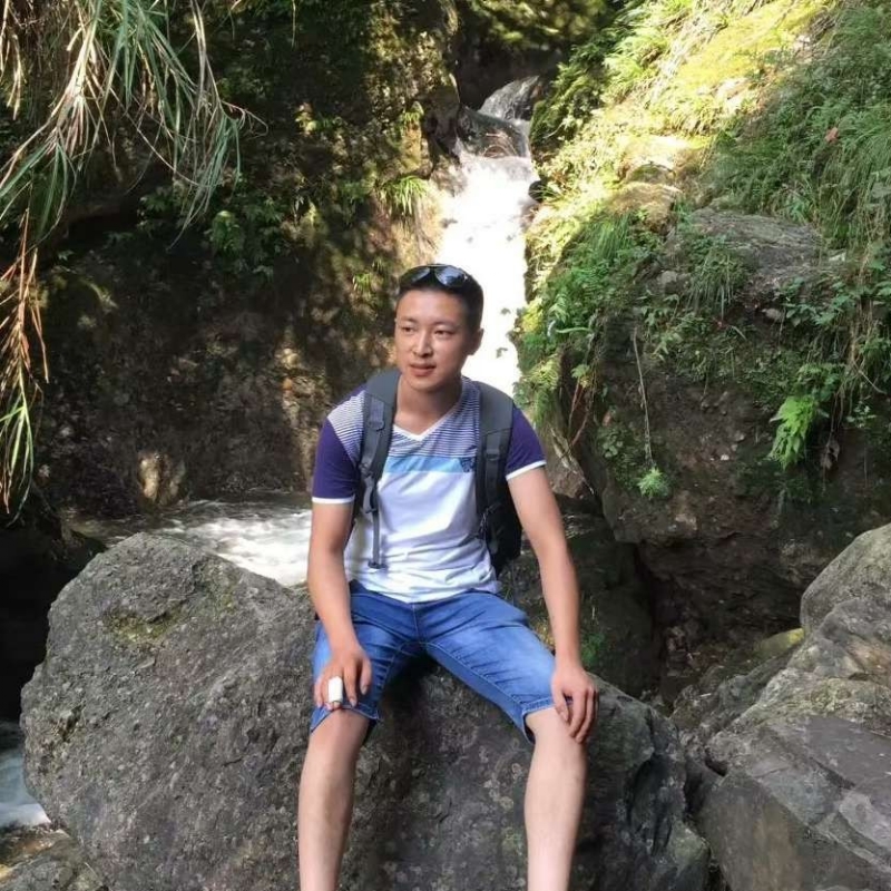 人杰地也灵的第一张照片--呼和浩特相亲服务中心