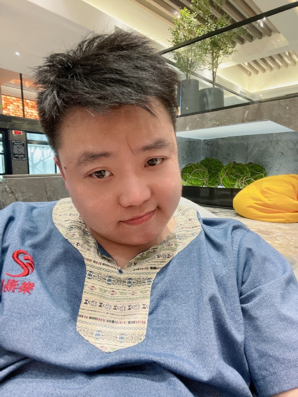 小恶魔的第二张照片--呼和浩特相亲服务中心