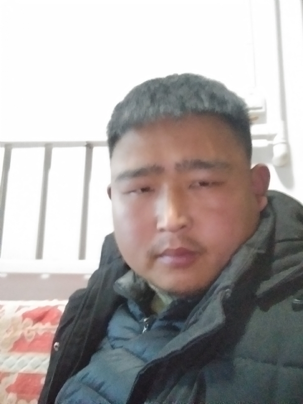 郝营的第二张照片--呼和浩特相亲服务中心