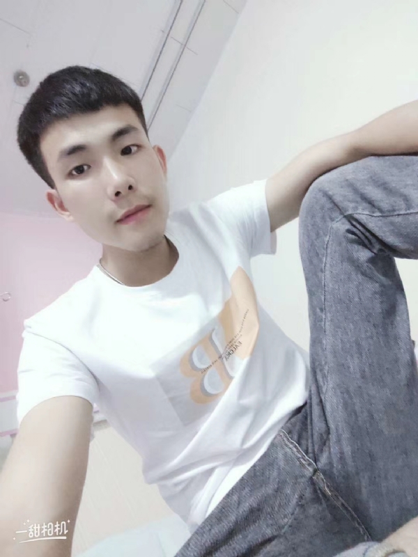 爱Q我的第一张照片--呼和浩特相亲服务中心