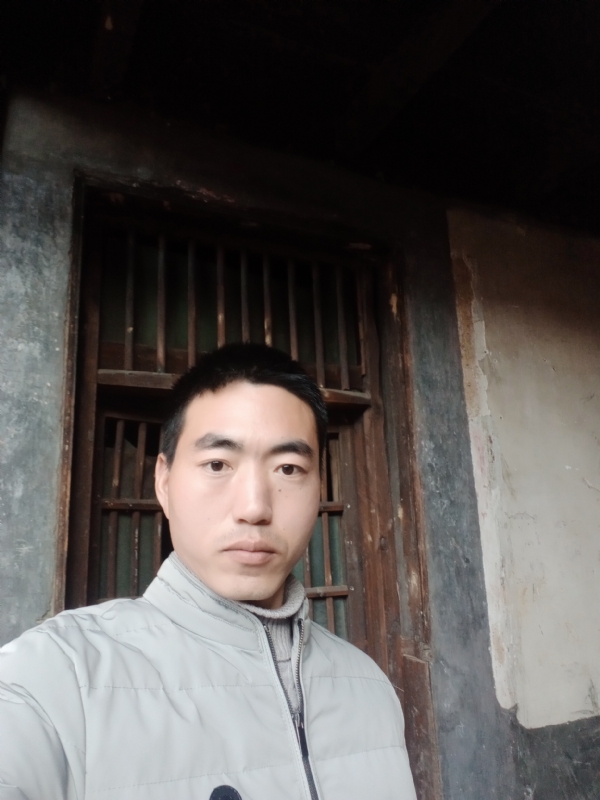 嫁与娶的第一张照片--呼和浩特相亲服务中心