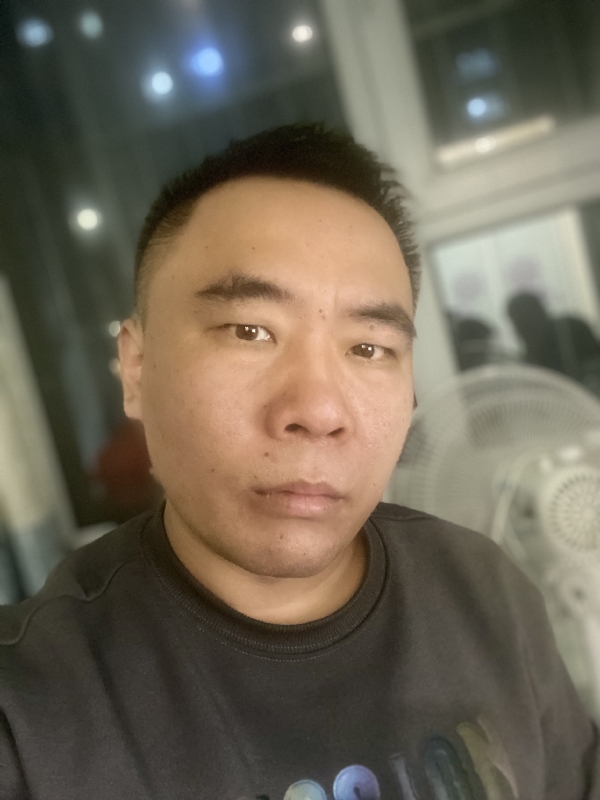 云的第四张照片--呼和浩特相亲服务中心