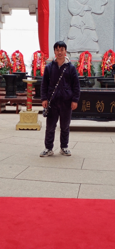 单身的小草的第一张照片--呼和浩特相亲服务中心