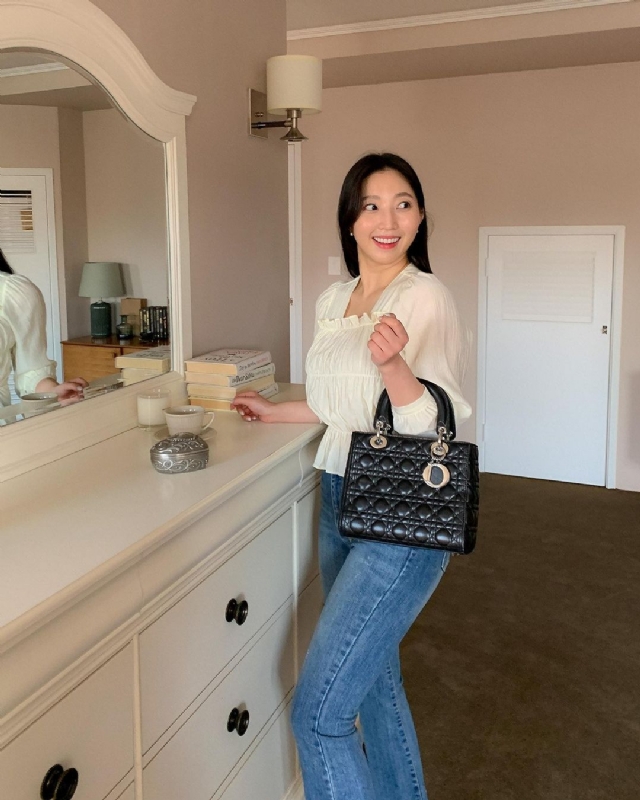 Lin的第六张照片--呼和浩特相亲服务中心